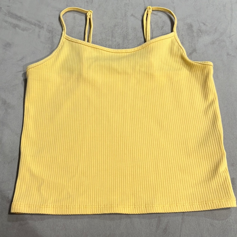 American Eagle, yellow cropped top